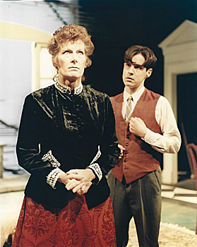 A_Woman_of_No_Importance
      (woman08.jpg)