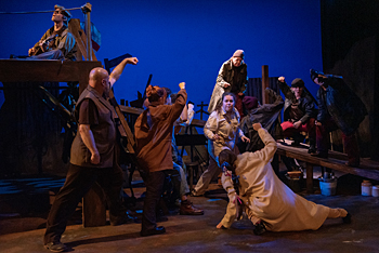 Animal_Farm
      (AnimalFarm_Dress_003.jpg)