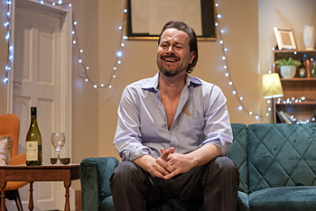 Beginning
      (Beginnings_Dress_038.jpg)