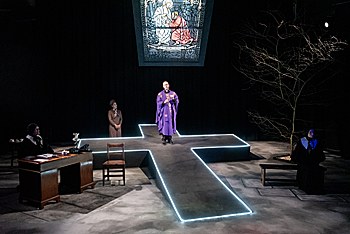 Doubt__A_Parable
      (Doubt_Dress_020.jpg)