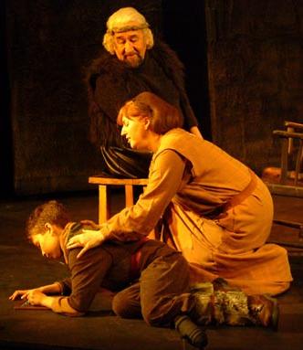 Macbeth_-_2004
      (maco11.jpg)