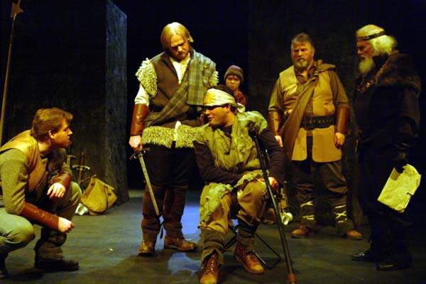 Macbeth_-_2004
      (maco2.jpg)