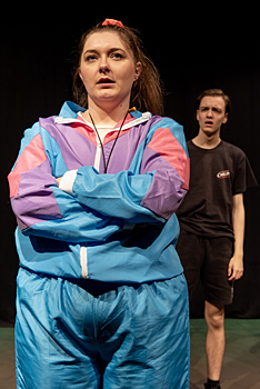 Up__n__Under
(UpNUnder_Dress_020.jpg)